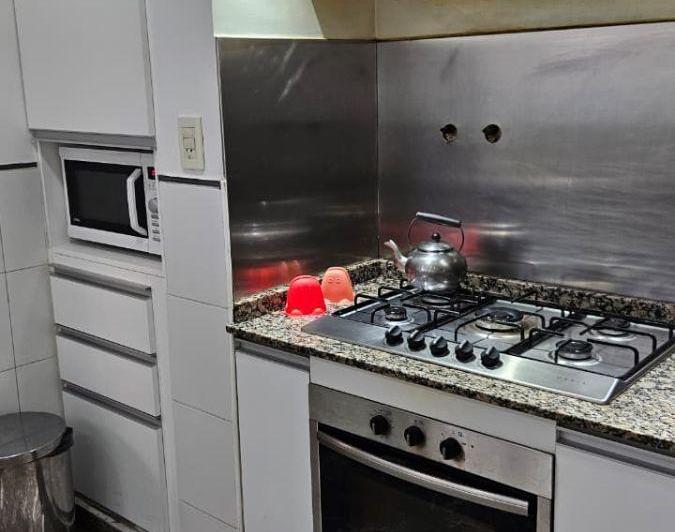 Departamento · 240m² · 7 Ambientes · 1 Cochera