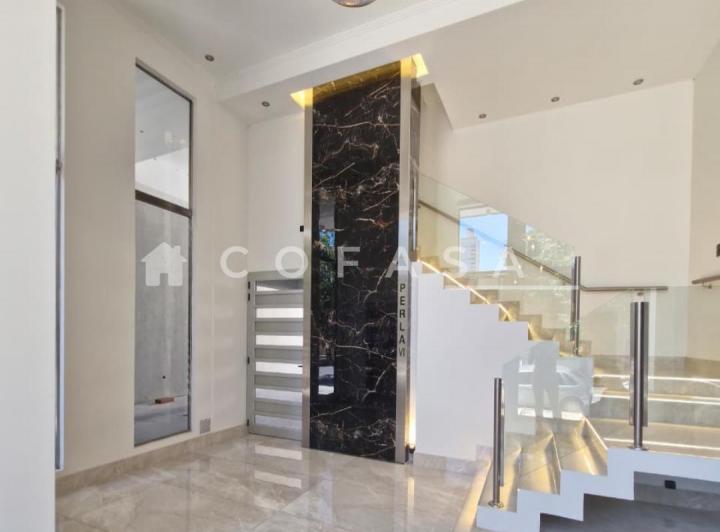 Departamento · 100m² · 4 Ambientes · 1 Cochera
