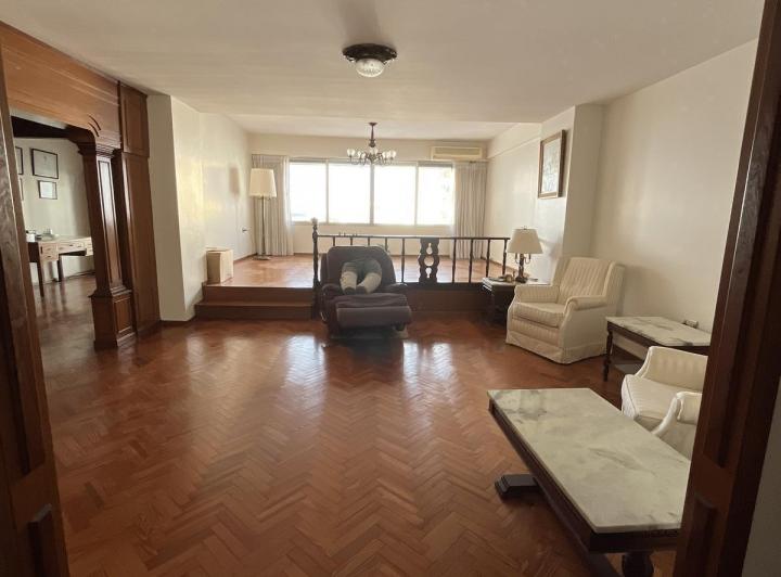 Departamento · 272m² · 7 Ambientes · 1 Cochera