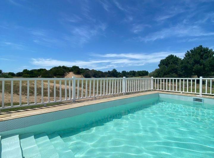 Casa · 185m² · 6 Ambientes · 1 Cochera