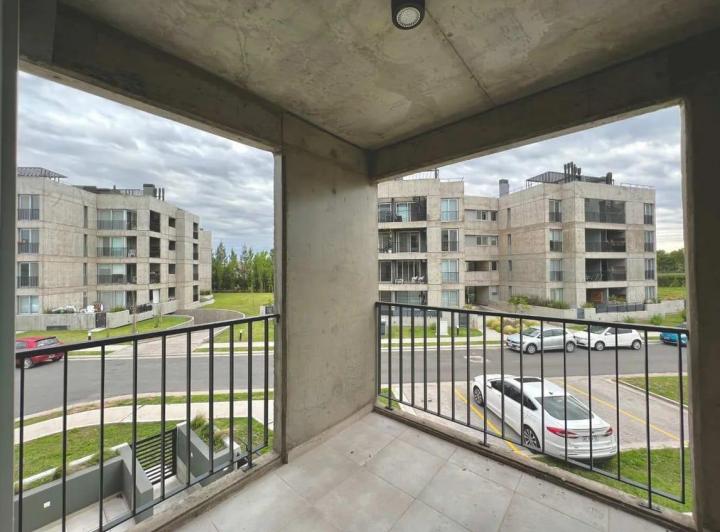 Departamento · 95m² · 4 Ambientes · 1 Cochera