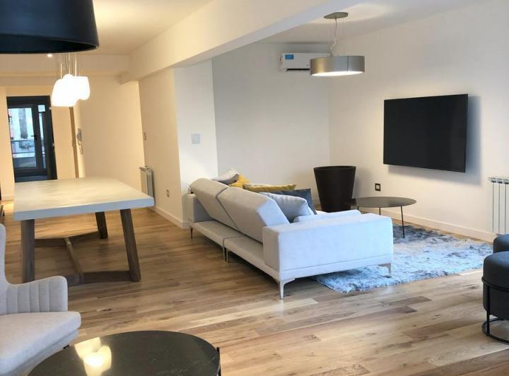 Departamento · 121m² · 5 Ambientes · 1 Cochera