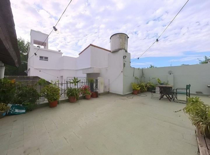 Casa · 177m² · 4 Ambientes · 1 Cochera