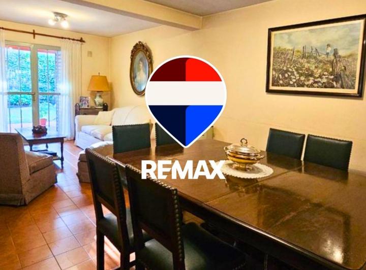 Casa · 140m² · 5 Ambientes · 1 Cochera