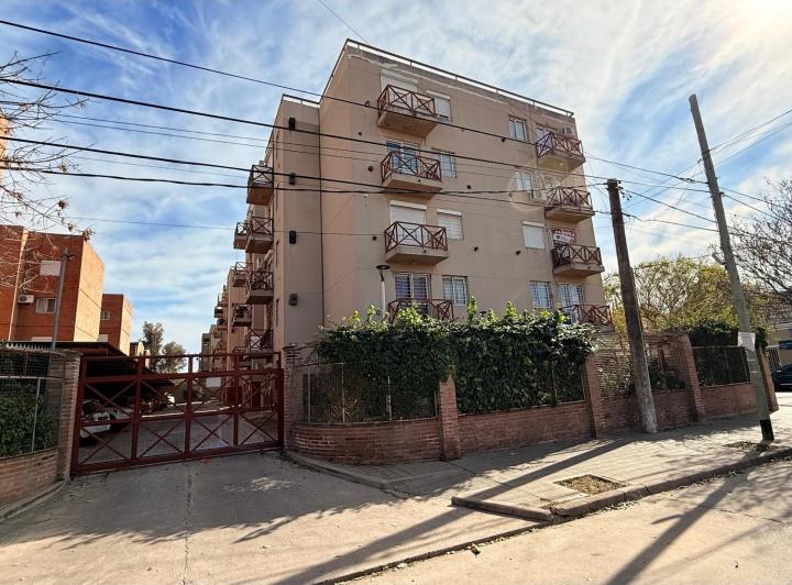 Departamento · 70m² · 4 Ambientes