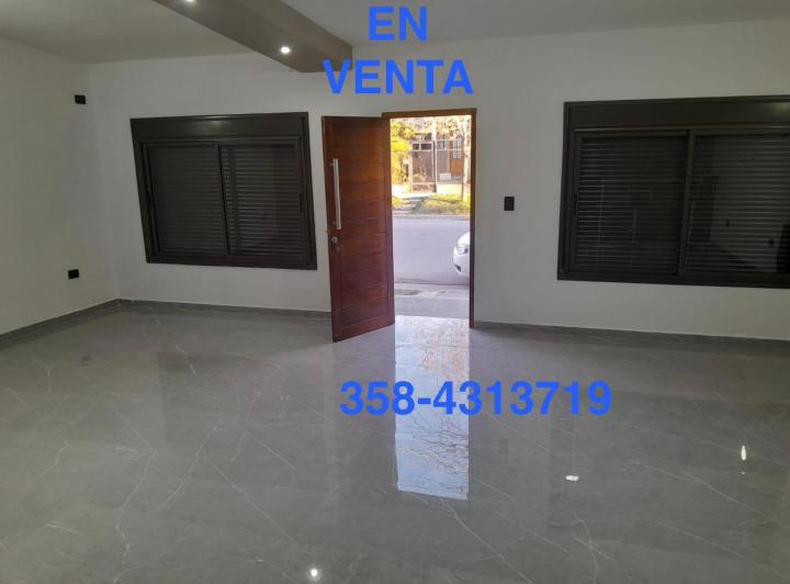 Casa · 216m² · 3 Dormitorios · 1 Cochera