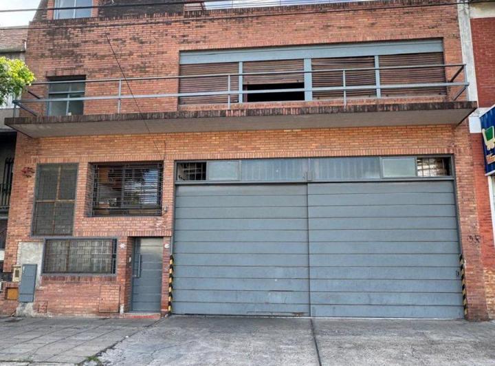 Terreno · 1202m²