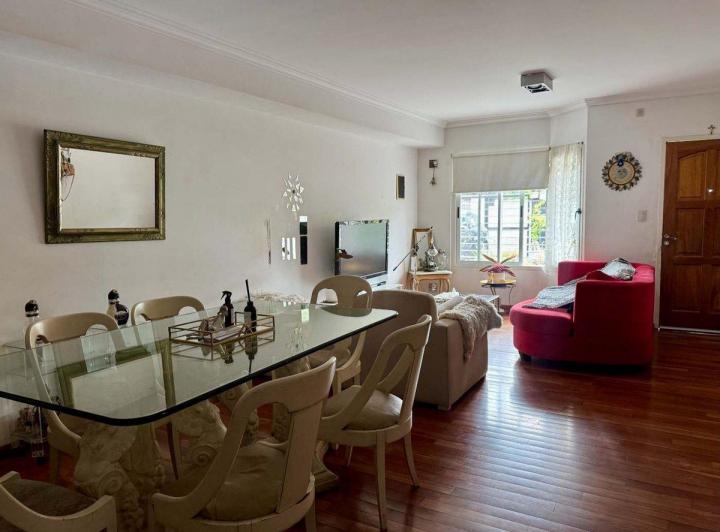 PH · 172m² · 5 Ambientes · 2 Cocheras