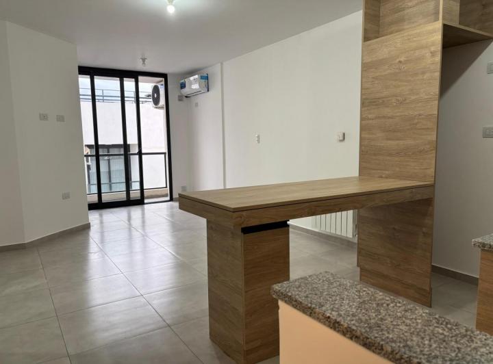 Departamento · 50m² · 2 Ambientes · 1 Cochera