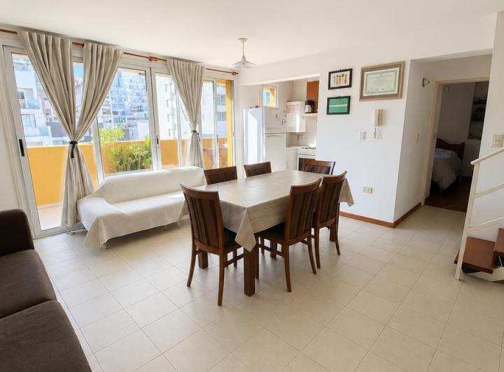 Departamento · 90m² · 6 Ambientes