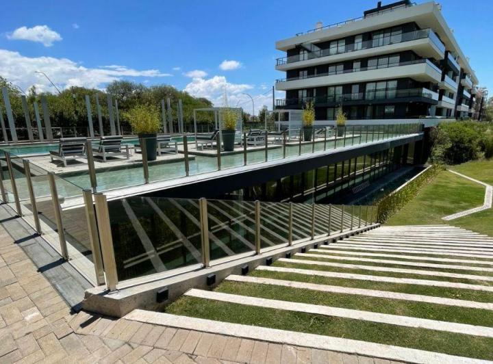 Departamento · 87m² · 4 Ambientes · 1 Cochera
