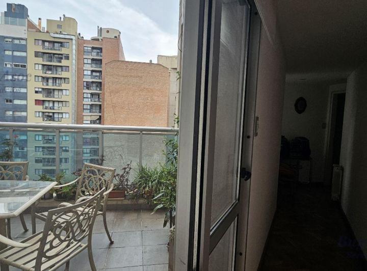Departamento · 180m² · 7 Ambientes · 1 Cochera