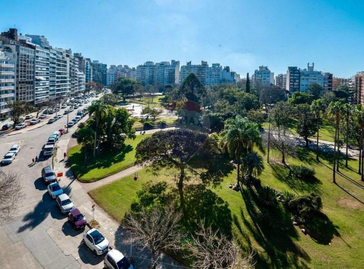 Departamento · 176m² · 6 Ambientes · 1 Cochera