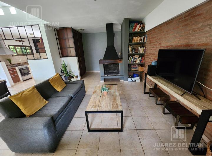 Casa · 131m² · 7 Ambientes · 2 Cocheras