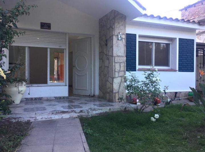Casa · 149m² · 2 Ambientes · 1 Cochera