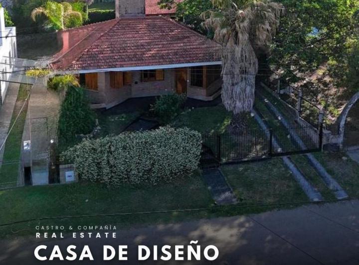 Casa · 158m² · 7 Ambientes