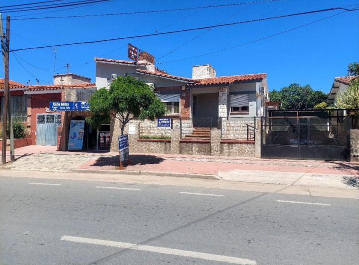 Casa · 192m² · 6 Ambientes