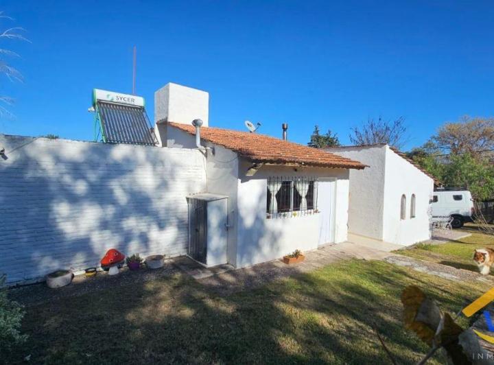Casa · 122m² · 4 Ambientes · 1 Cochera