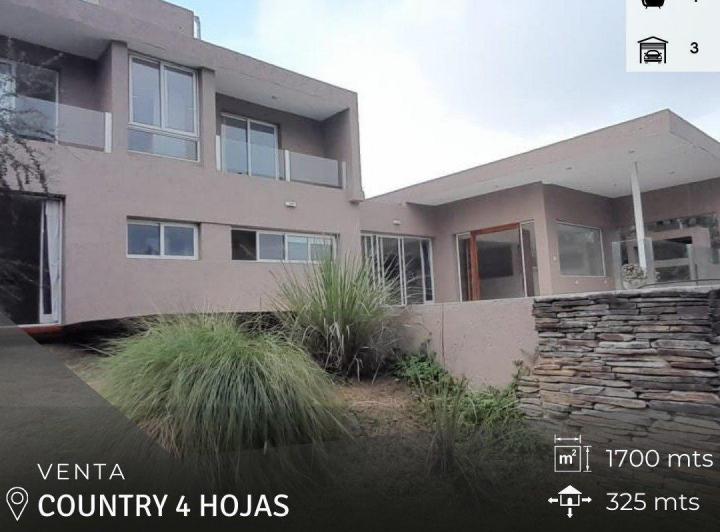 Casa · 325m² · 8 Ambientes · 3 Cocheras