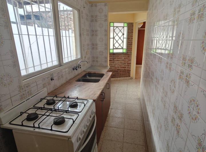 Casa · 80m² · 3 Ambientes · 1 Cochera