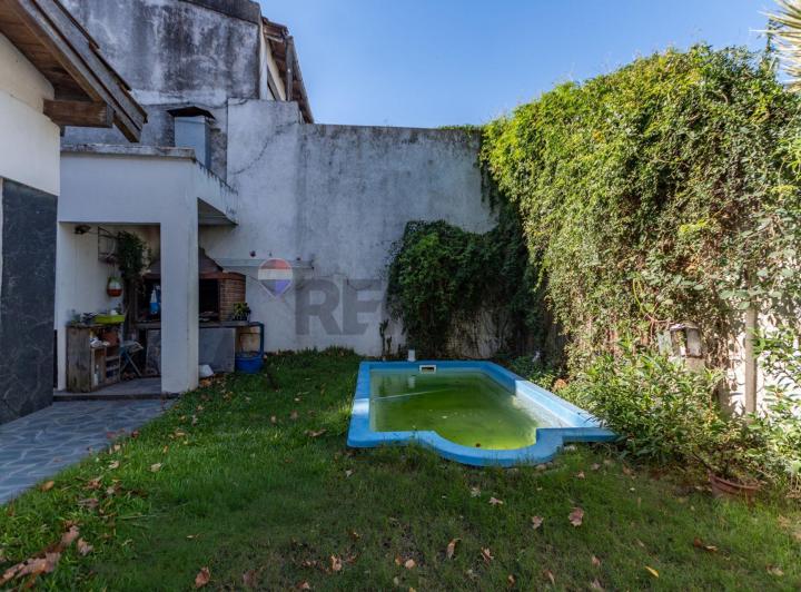 Casa · 155m² · 4 Ambientes · 1 Cochera