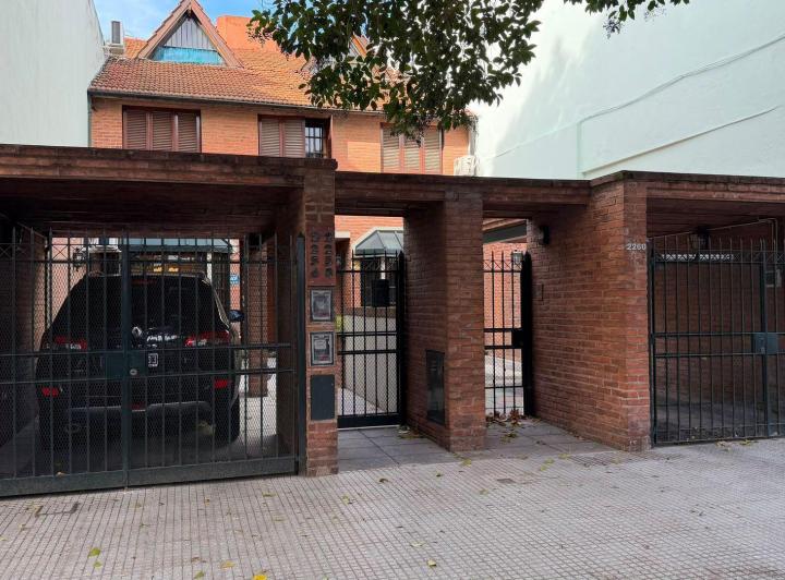 Casa · 200m² · 4 Ambientes · 1 Cochera