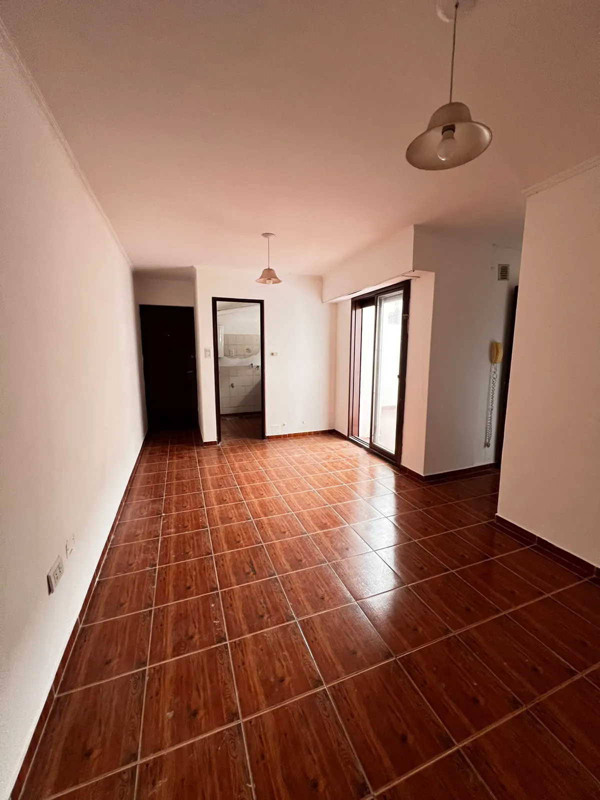 Alquilo Dpto 1 dorm.y Patio en PB- Barrio Centro Excelente Ubicación