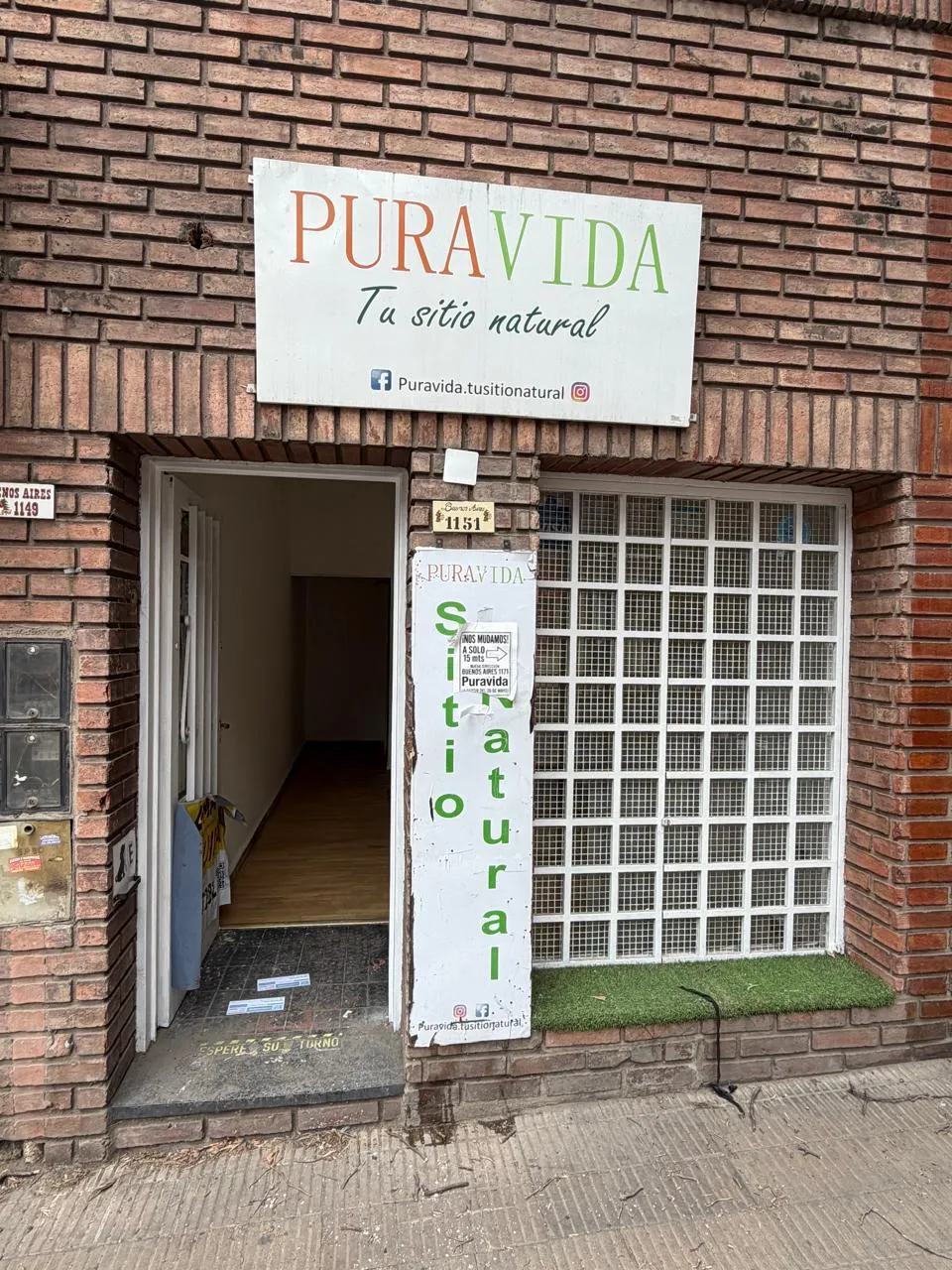 SE ALQUILA HERMOSO LOCAL COMERCIAL EN CALLE BUENOS AIRES 1100