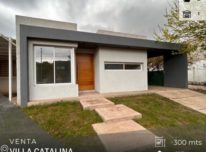 Casa · 115m² · 6 Ambientes · 2 Cocheras