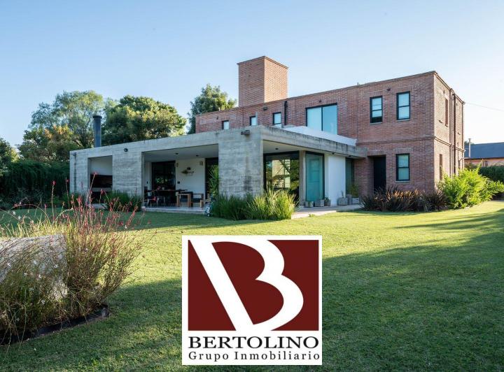 Casa · 405m² · 14 Ambientes