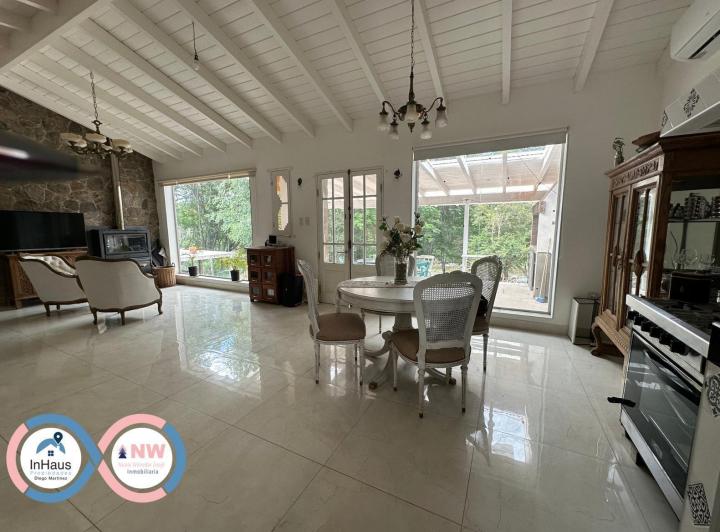 Casa · 180m²