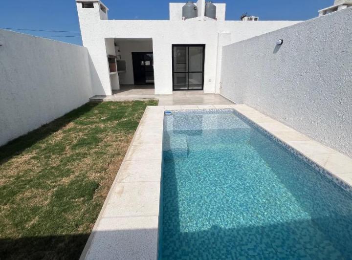 Casa · 90m² · 3 Ambientes · 1 Cochera