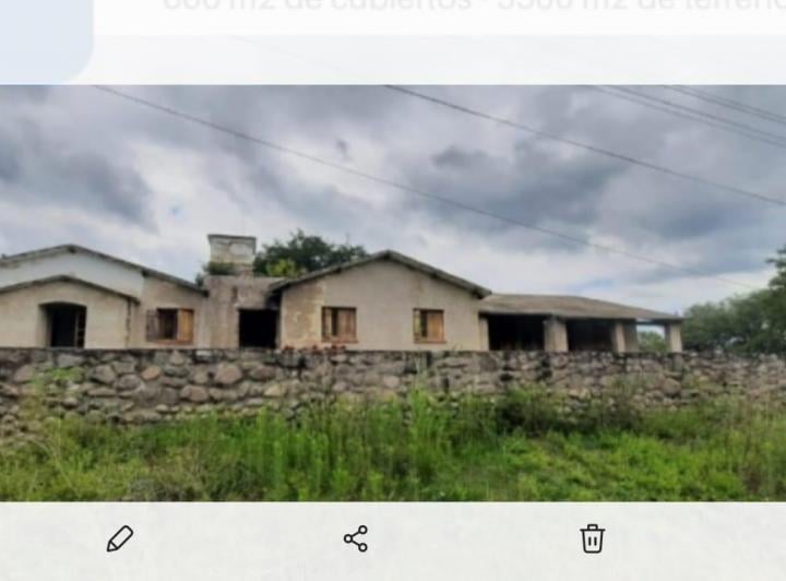 Casa · 622m²