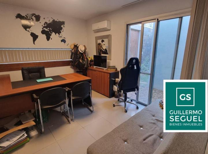 Casa · 644m² · 6 Ambientes · 2 Cocheras
