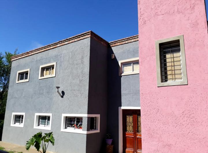Casa · 3 Dormitorios · 1 Cochera