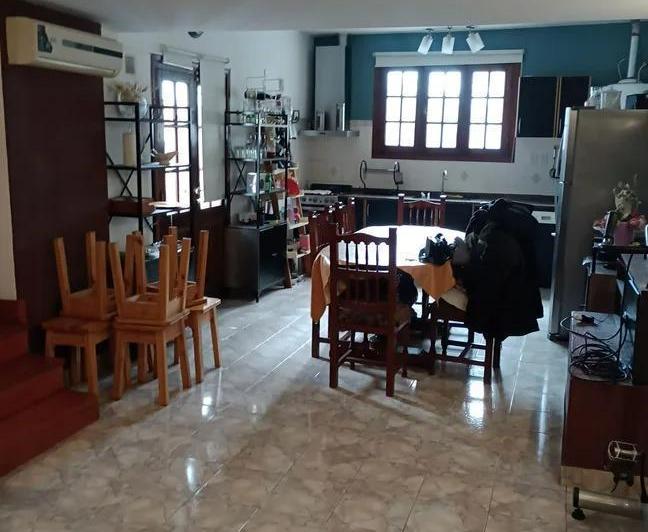 Casa · 312m² · 8 Ambientes