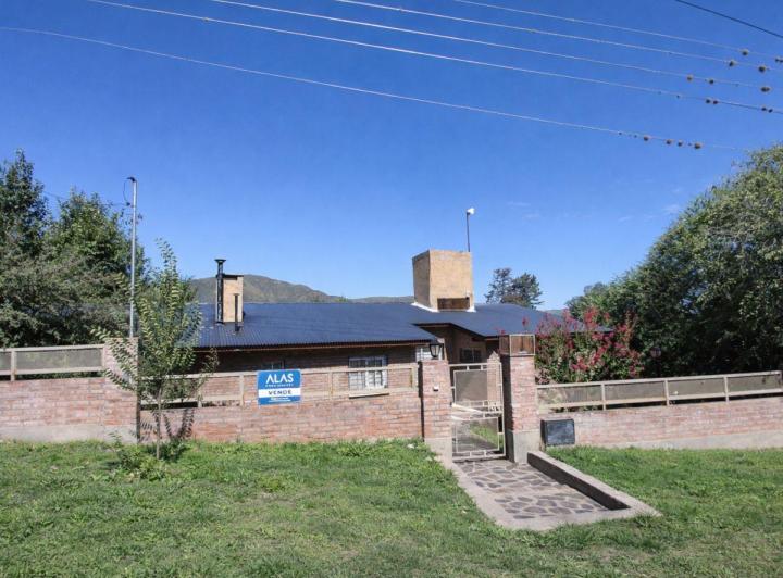 Casa · 132m² · 3 Ambientes · 1 Cochera