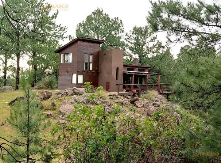 Casa · 200m² · 4 Ambientes