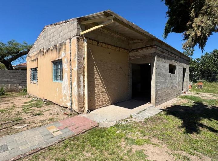 Casa · 550m²