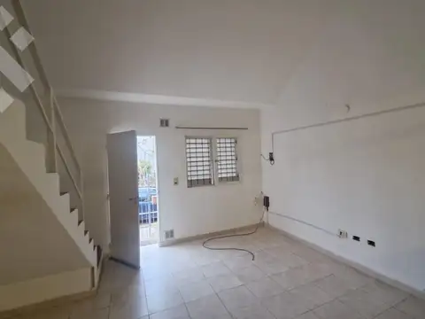 Casa en Alquiler en Neuquen, Confluencia