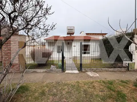 Casa en Alquiler en Neuquen, Confluencia
