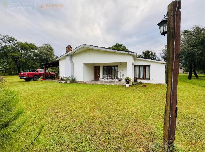 Casa · 100m² · 4 Ambientes · 1 Cochera
