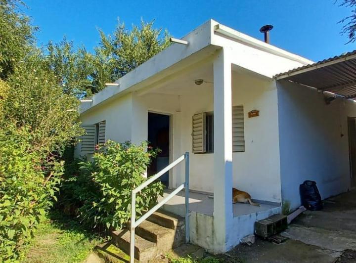 Casa · 148m² · 4 Dormitorios · 1 Cochera