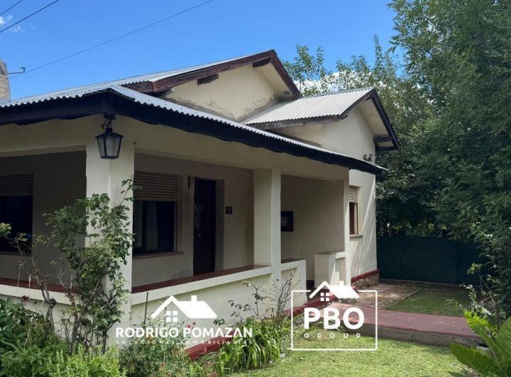 Casa · 267m² · 4 Dormitorios · 2 Cocheras