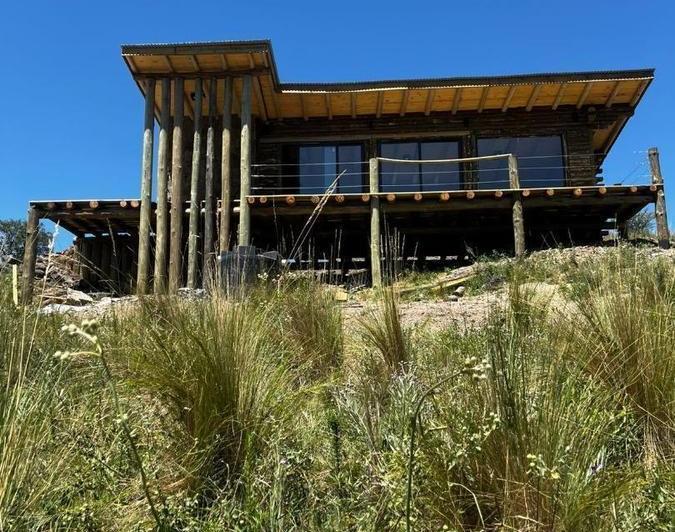 Casa · 105m² · 2 Ambientes · 1 Cochera