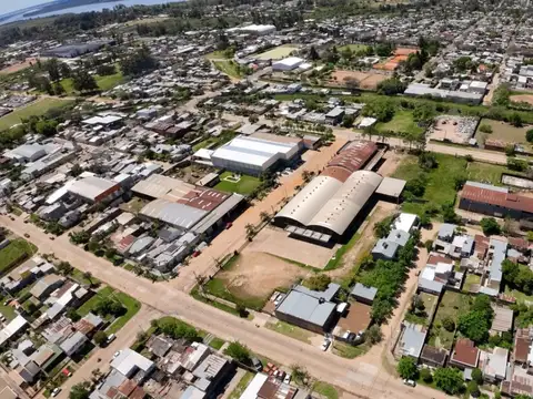 Galpón en Alquiler en Concordia, Entre Ríos