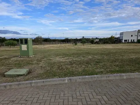 Terreno en Venta en Concepción del Uruguay, Uruguay
