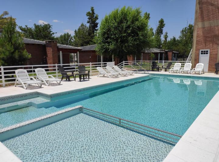 Casa · 370m² · 6 Cocheras