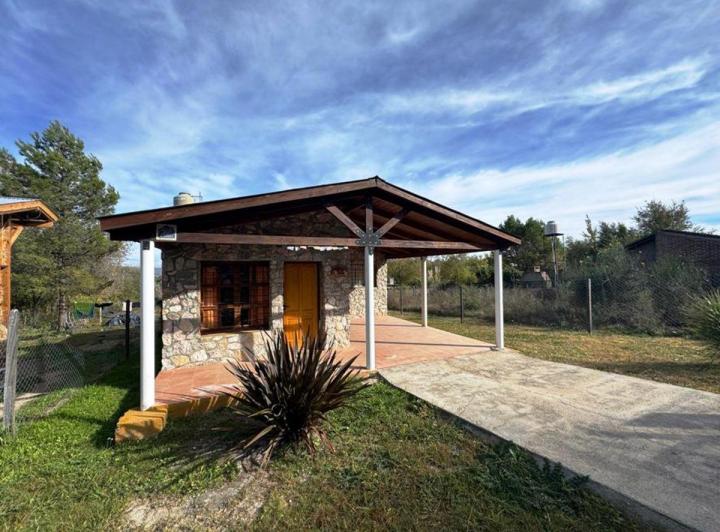 Casa · 50m² · 4 Ambientes · 1 Cochera