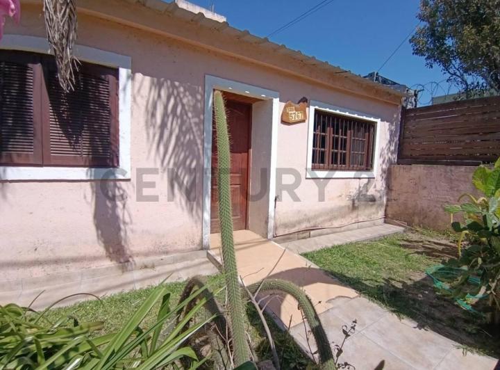 Casa · 234m² · 6 Ambientes · 2 Cocheras